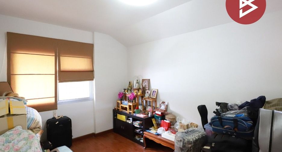 For sale 3 bedrooms house in Mueang Samut Prakan, Samut Prakan