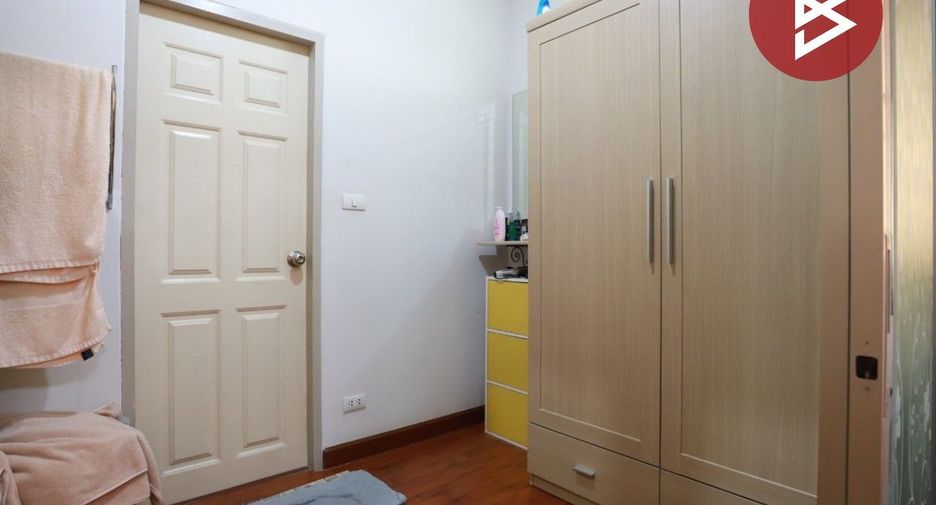 For sale 3 bedrooms house in Mueang Samut Prakan, Samut Prakan
