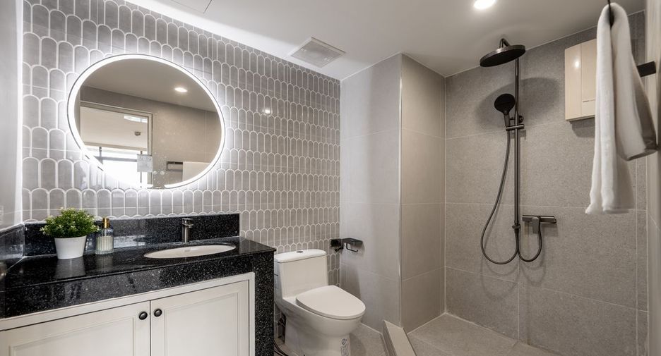 Wohnung zum Kauf mit 3 Zimmer in Watthana, Bangkok