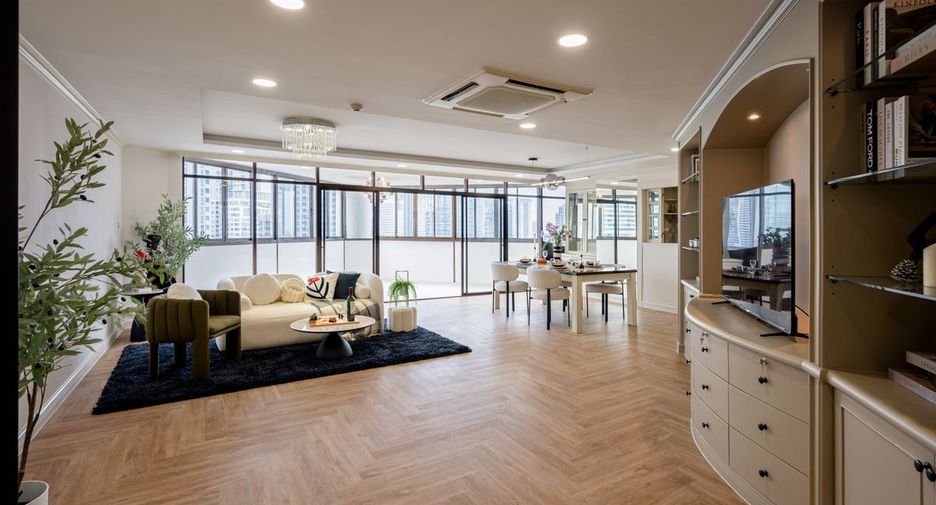 Wohnung zum Kauf mit 3 Zimmer in Watthana, Bangkok