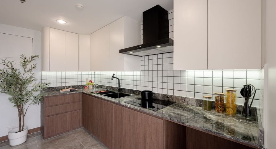 Wohnung zum Kauf mit 3 Zimmer in Watthana, Bangkok