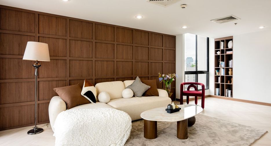 Wohnung zum Kauf mit 3 Zimmer in Watthana, Bangkok