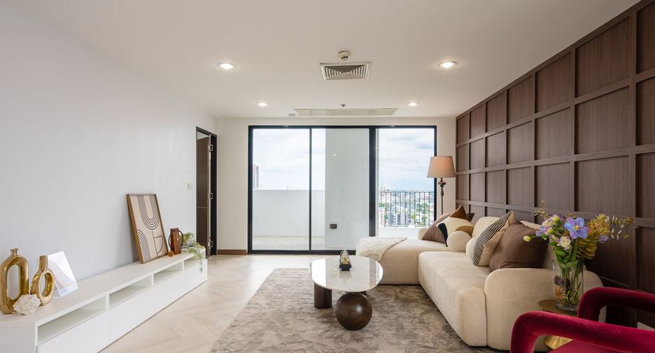Wohnung zum Kauf mit 3 Zimmer in Watthana, Bangkok