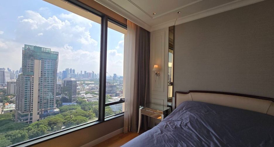Wohnung zur Miete mit 2 Zimmer in Pathum Wan, Bangkok