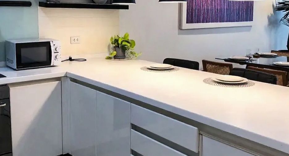 For sale 3 bedrooms condo in Watthana, Bangkok