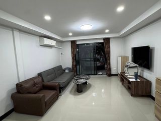 Reihenhaus zur Miete mit 3 Zimmer in Huai Khwang, Bangkok