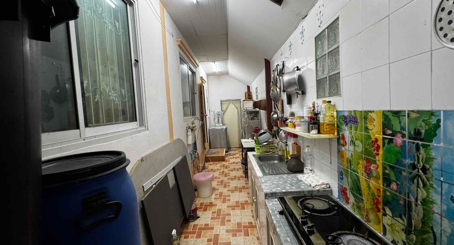 Casa en venta de 3 habitaciones en Lat Krabang, Bangkok