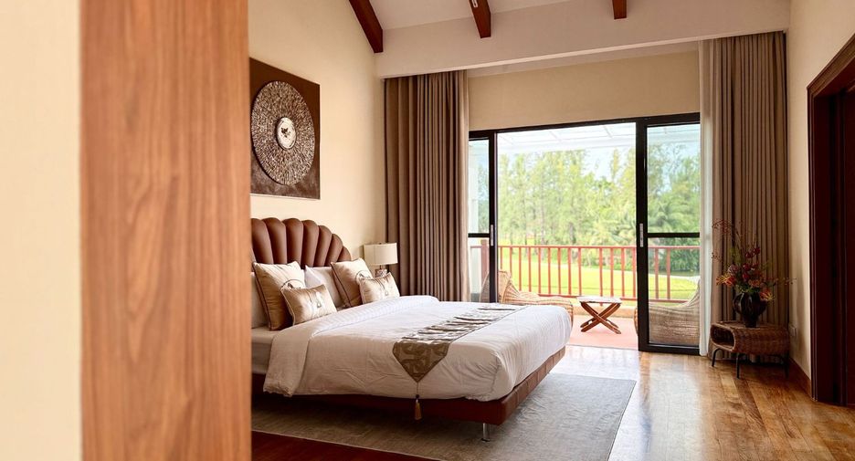 For rent 4 bedrooms villa in Thalang, Phuket