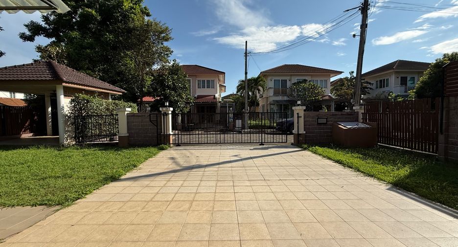For sale 3 bedrooms house in San Sai, Chiang Mai