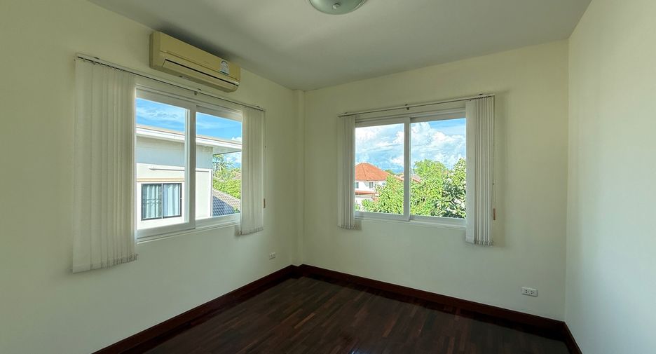 For sale 3 bedrooms house in San Sai, Chiang Mai