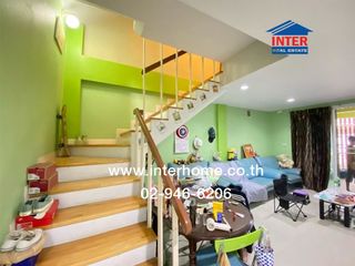 For sale 3 bedrooms townhouse in Bangkok Noi, Bangkok