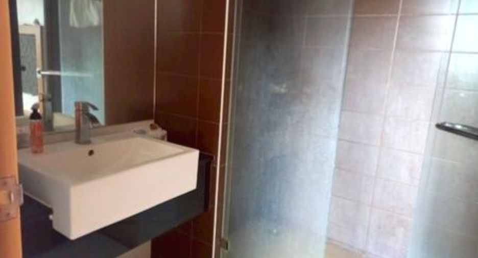 For sale 3 bedrooms condo in Mueang Phuket, Phuket