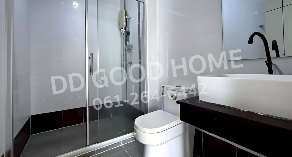 For sale 3 bedrooms townhouse in Lat Krabang, Bangkok
