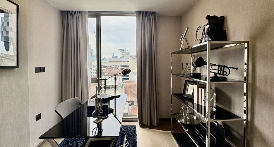 For rent 2 bedrooms condo in Pathum Wan, Bangkok