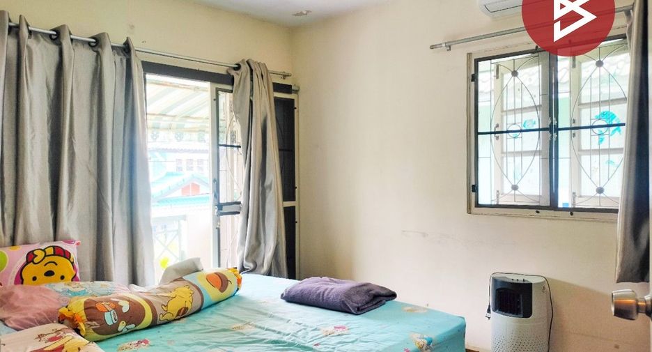 À vendre 3 chambres maison de ville à Khlong Luang, Pathum Thani
