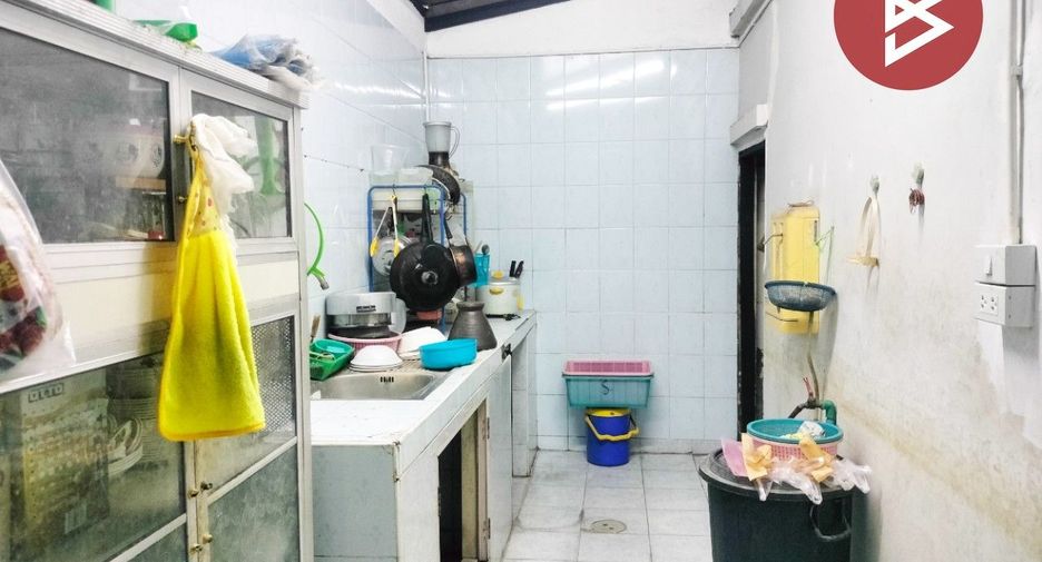 À vendre 3 chambres maison de ville à Khlong Luang, Pathum Thani