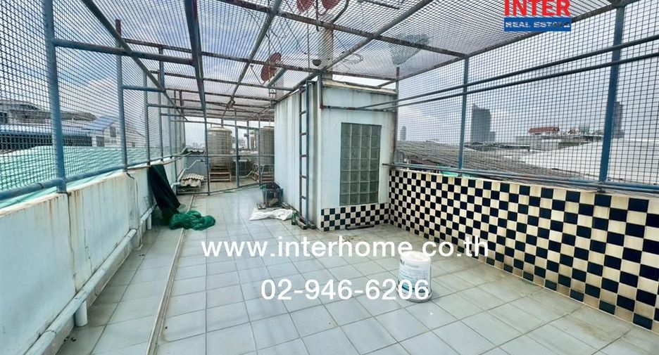 Local comercial en venta de 15 habitaciones en Bang Kho Laem, Bangkok
