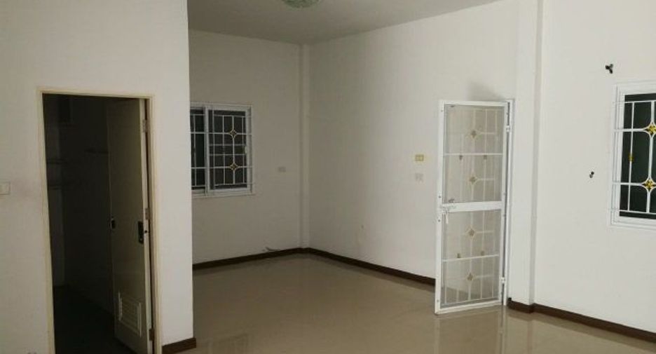出售 3 卧室 独立屋 在 Phan Thong, Chon Buri
