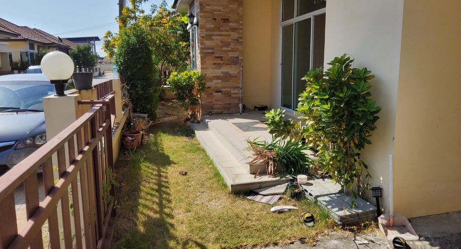 For sale 3 bedrooms house in Phan Thong, Chonburi