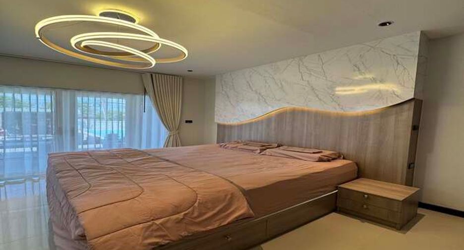 For sale 5 bedrooms house in Bang Lamung, Chonburi