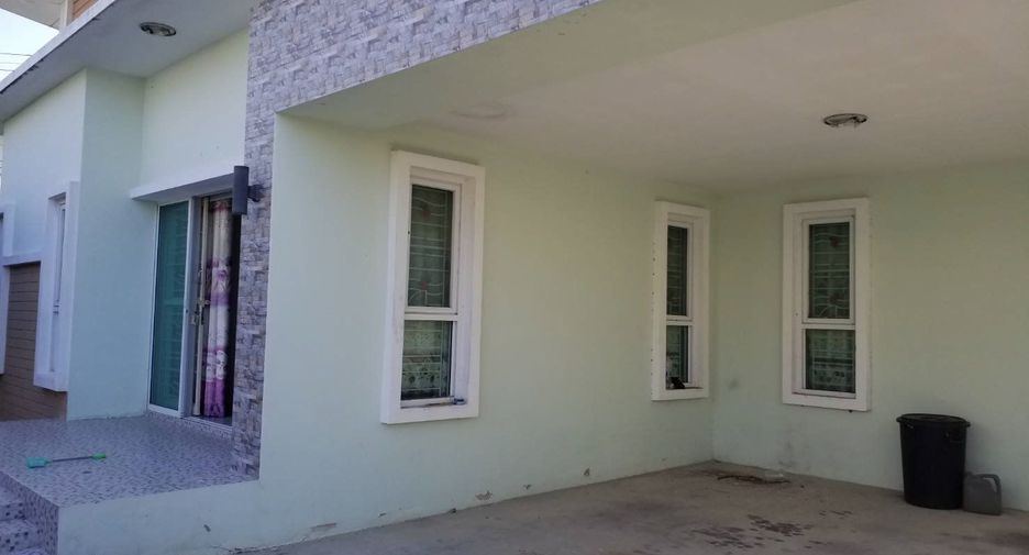 For sale 3 bedrooms house in Phanat Nikhom, Chonburi