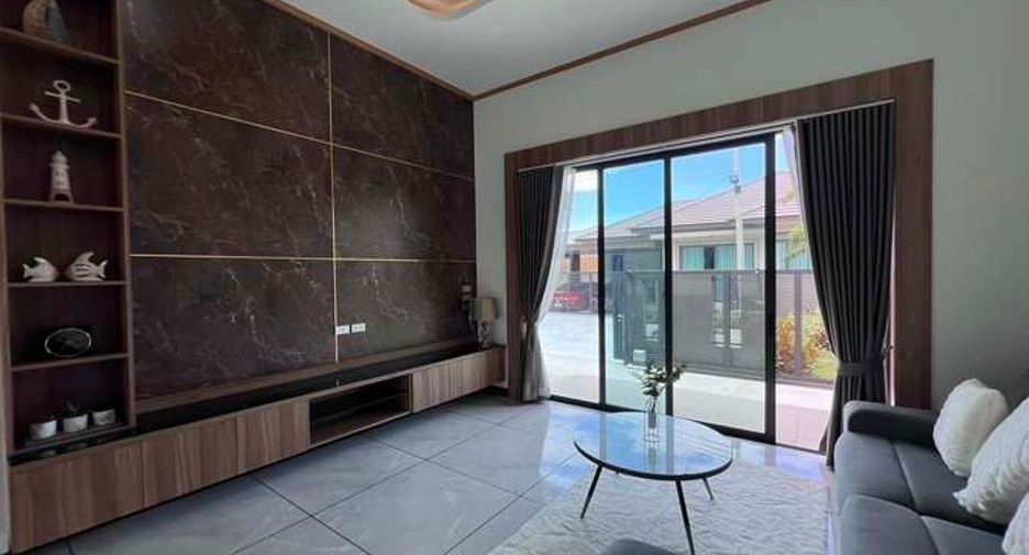 Villa zum Kauf mit 3 Zimmer in Bang Lamung, Chonburi