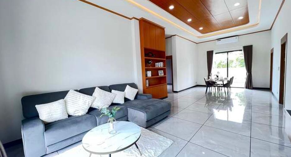 Villa zum Kauf mit 3 Zimmer in Bang Lamung, Chonburi