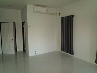For sale 2 bedrooms house in Ban Bueng, Chonburi