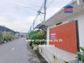 Casa adosada en venta de 2 habitaciones en Krathum Baen, Samut Sakhon