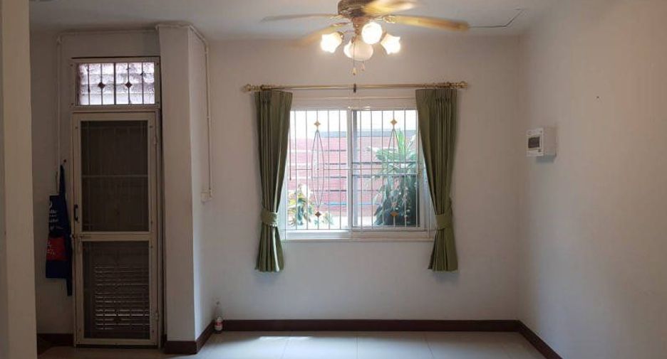 For sale 5 bedrooms house in Bang Phli, Samut Prakan