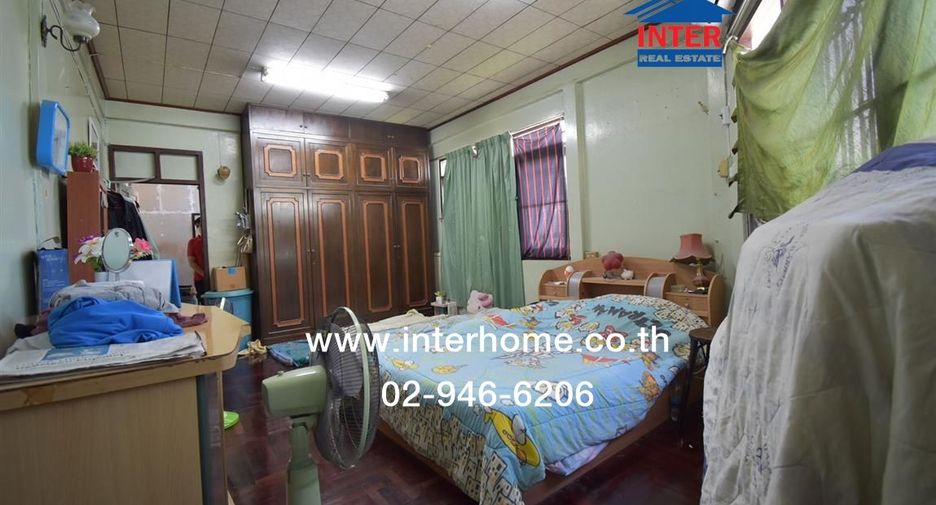 Casa adosada en venta de 3 habitaciones en Bang Rak, Bangkok