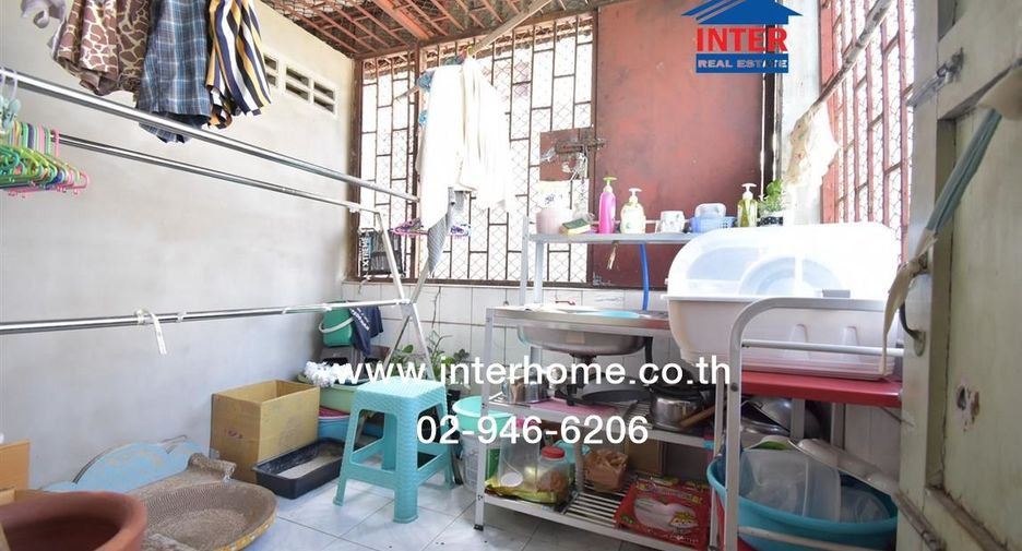 Casa adosada en venta de 3 habitaciones en Bang Rak, Bangkok