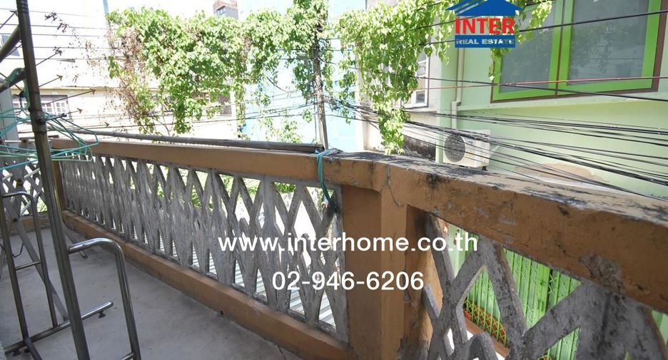 Casa adosada en venta de 3 habitaciones en Bang Rak, Bangkok