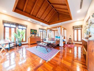 For sale 3 bedrooms villa in Na Jomtien, Pattaya