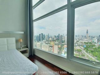 For rent 4 bedrooms condo in Watthana, Bangkok