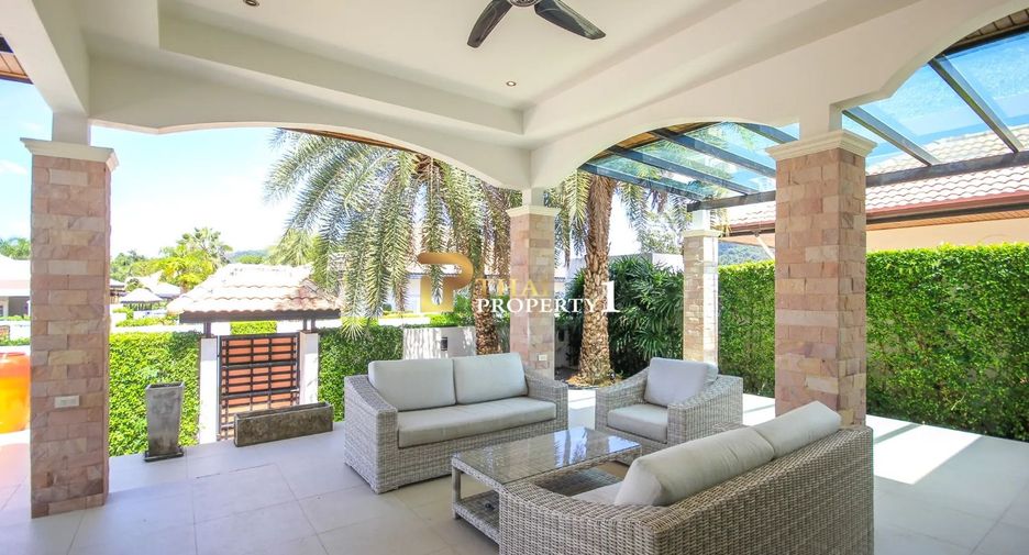For sale 4 bedrooms villa in Hua Hin, Prachuap Khiri Khan