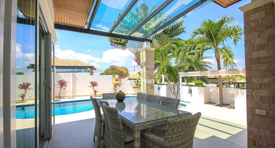 For sale 4 bedrooms villa in Hua Hin, Prachuap Khiri Khan