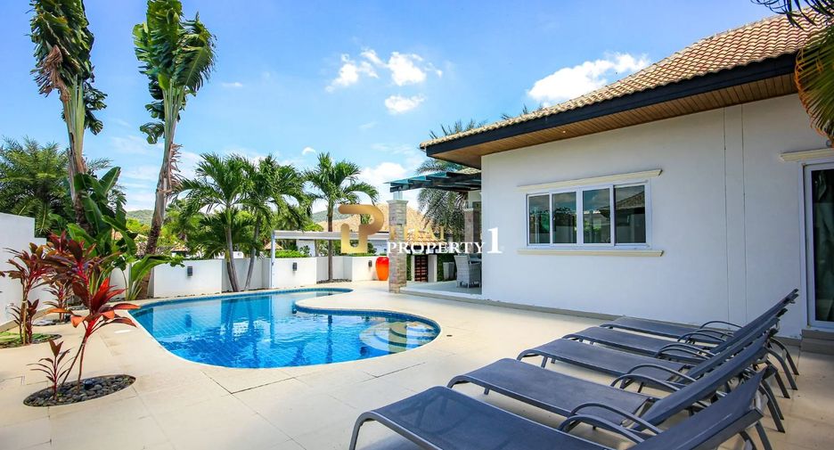 For sale 4 bedrooms villa in Hua Hin, Prachuap Khiri Khan
