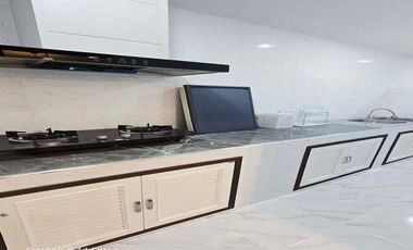 Reihenhaus zum Kauf mit 2 Zimmer in Bang Lamung, Chonburi