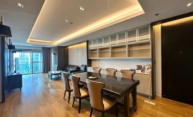 For rent 3 ベッドルーム condo in Khlong Toei, Bangkok