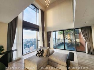 For rent 4 bedrooms condo in Sathon, Bangkok