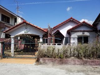 À vendre 3 chambres maison à Bang Phli, Samut Prakan