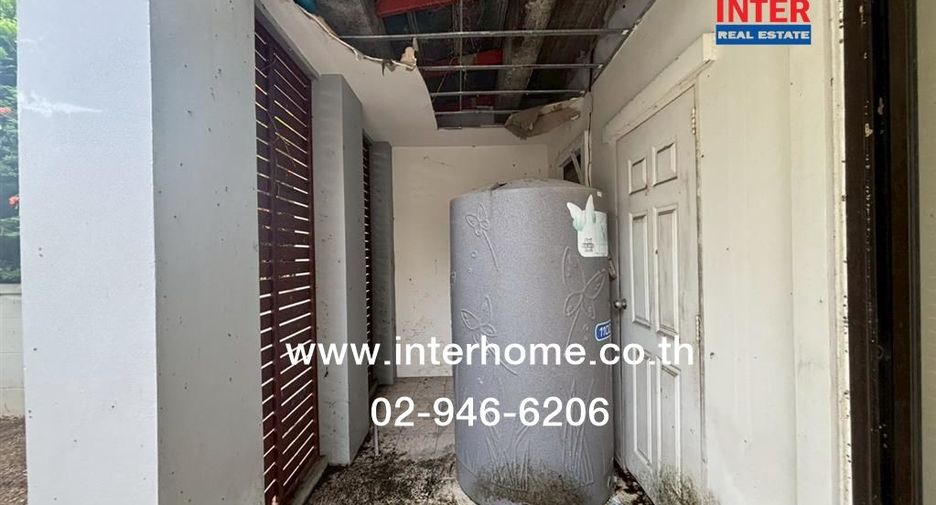 For sale 4 bedrooms townhouse in Bang Bua Thong, Nonthaburi