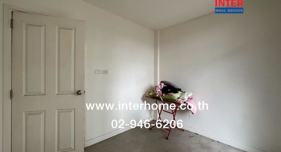 For sale 4 bedrooms townhouse in Bang Bua Thong, Nonthaburi