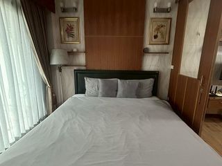 Local comercial en alquiler de 1 habitaciones en Si Racha, Chonburi