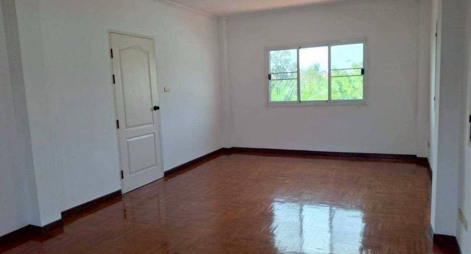 For sale 3 bedrooms house in Bang Kruai, Nonthaburi
