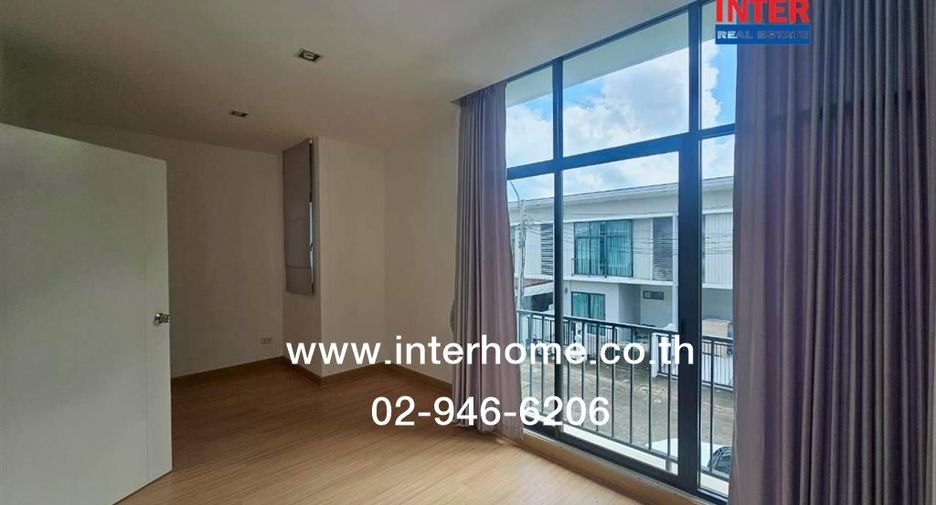 Reihenhaus zum Kauf mit 3 Zimmer in Sai Mai, Bangkok