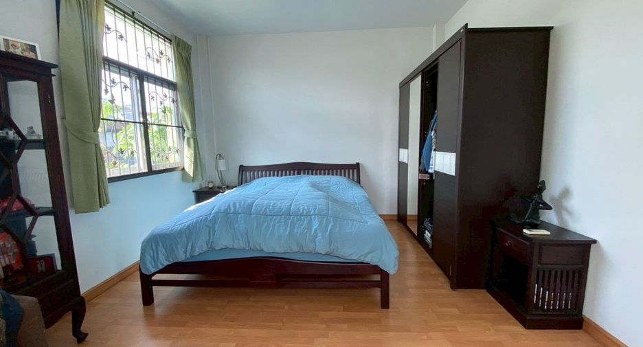 For sale 2 bedrooms townhouse in Mueang Nonthaburi, Nonthaburi