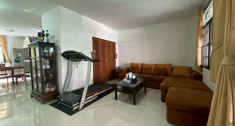 For sale 2 bedrooms townhouse in Mueang Nonthaburi, Nonthaburi