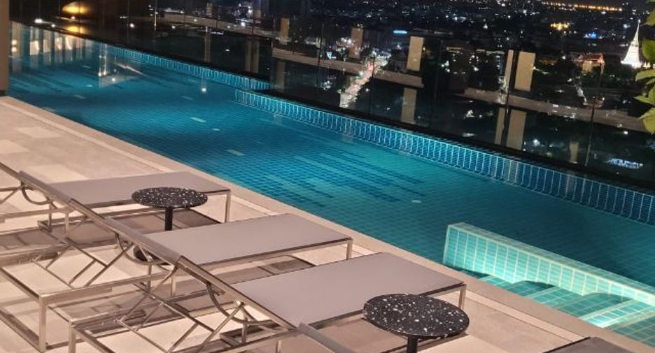 Wohnung zur Miete und zum Kauf mit 2 Zimmer in Khlong San, Bangkok